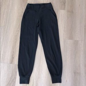 Lululemon Align joggers
